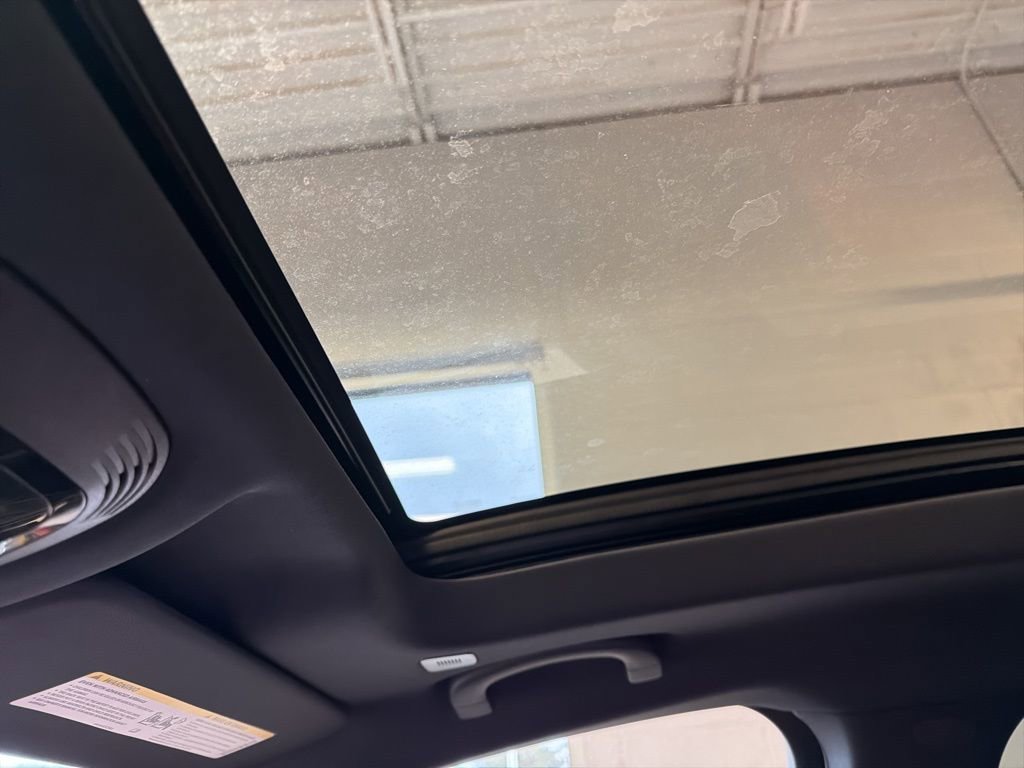 Used 2023 Alfa Romeo Stelvio Veloce image 33