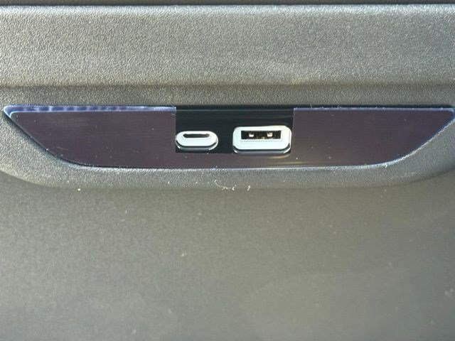 New 2026 Chrysler Pacifica Select image 36