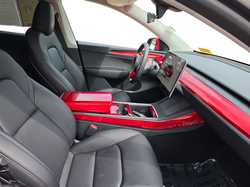 Used 2024 Tesla Model Y Long Range image 15