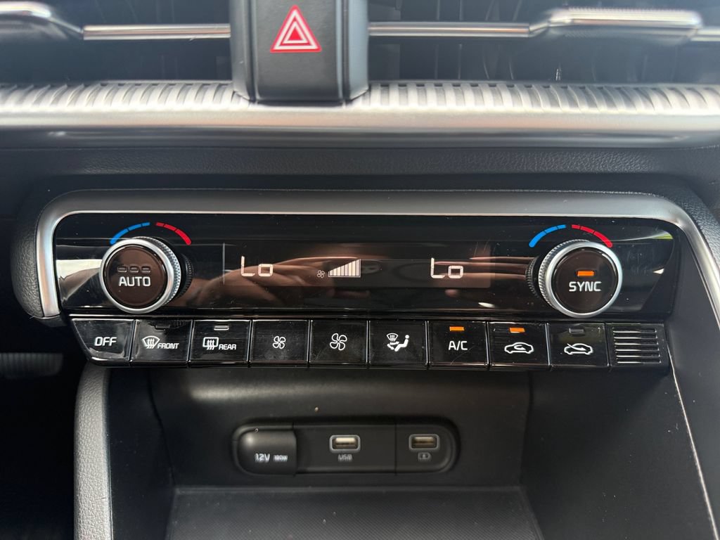 Used 2022 Kia K5 GT-Line AWD/4WD image 21