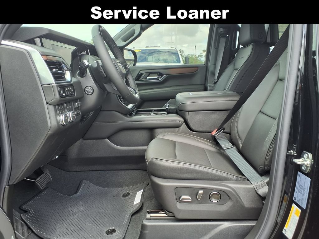 New 2026 GMC Yukon XL Denali w/ Denali Reserve Package AWD/4WD image 8