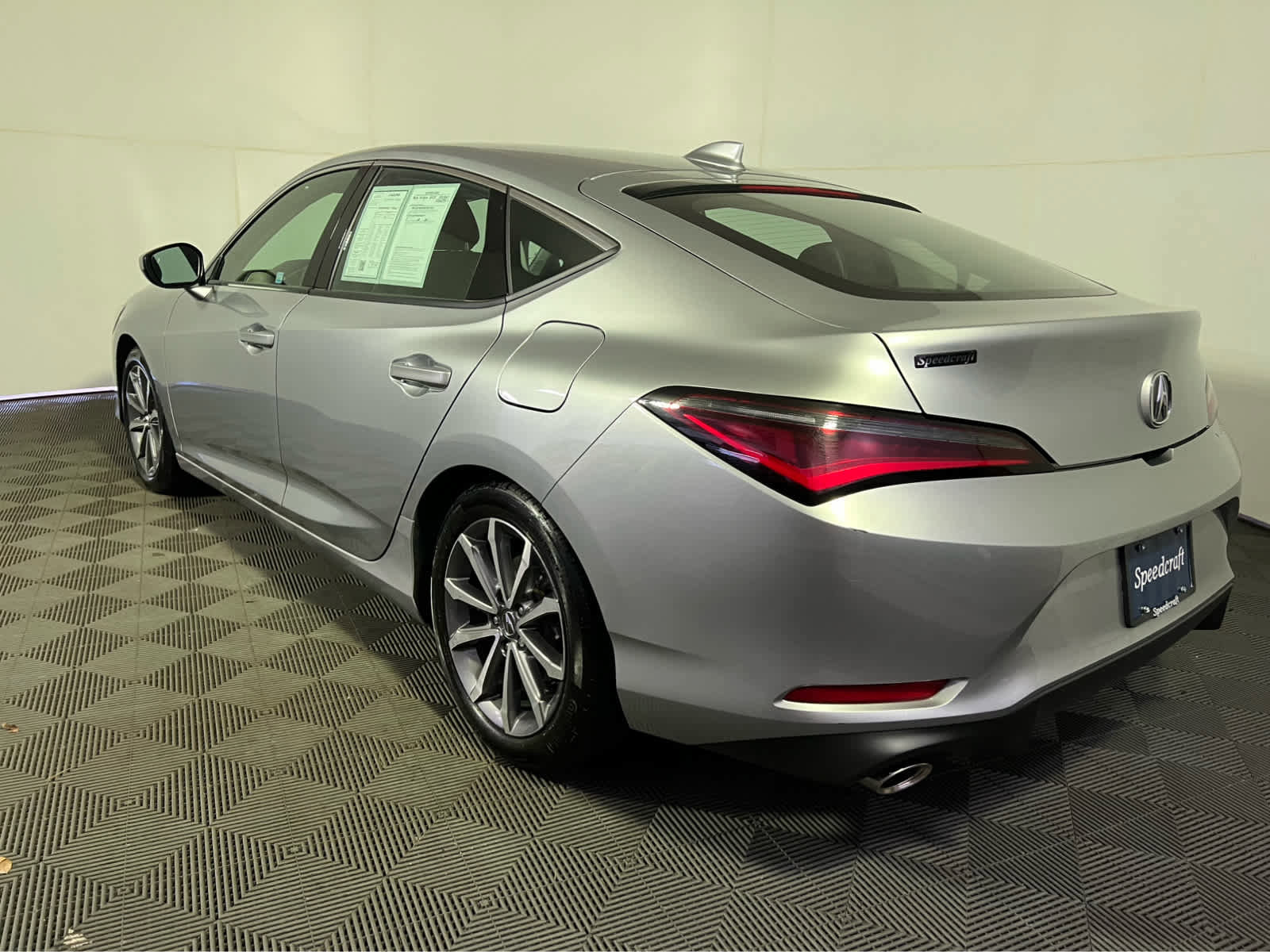Used 2025 Acura Integra FWD image 5