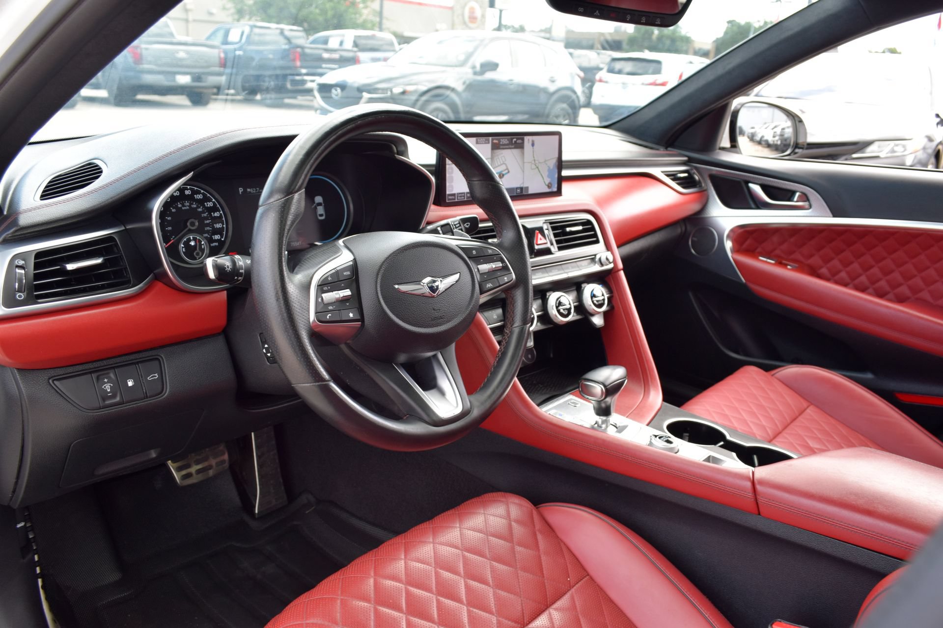 Used 2022 Genesis G70 3.3T Launch Edition RWD image 15