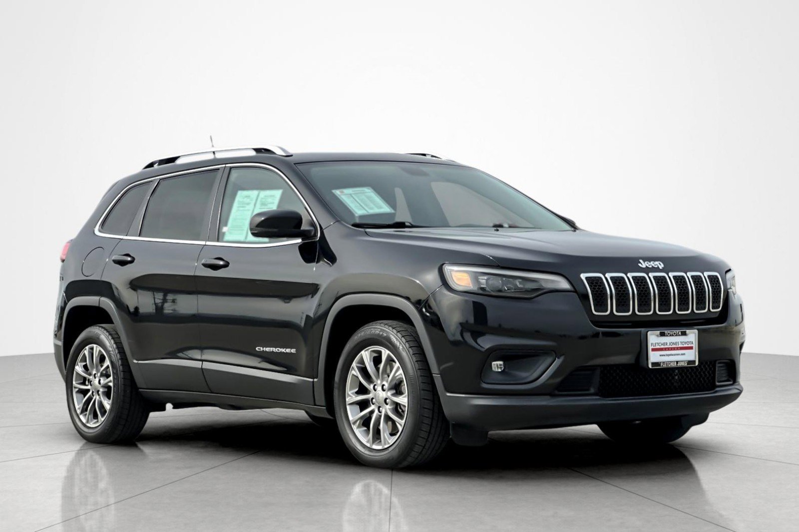 Used 2020 Jeep Cherokee Latitude Plus image 7