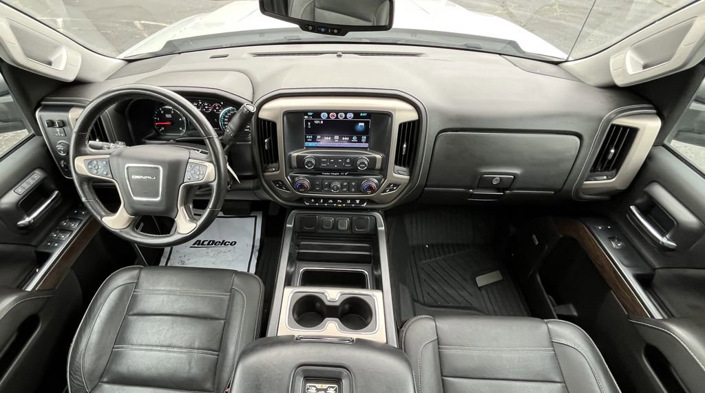 Certified 2017 GMC Sierra 3500 Denali w/ Duramax Plus Package AWD/4WD image 10