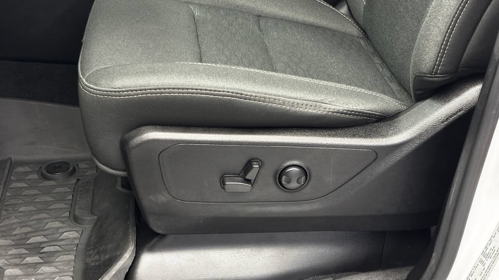Used 2025 RAM 1500 Big Horn AWD/4WD image 15