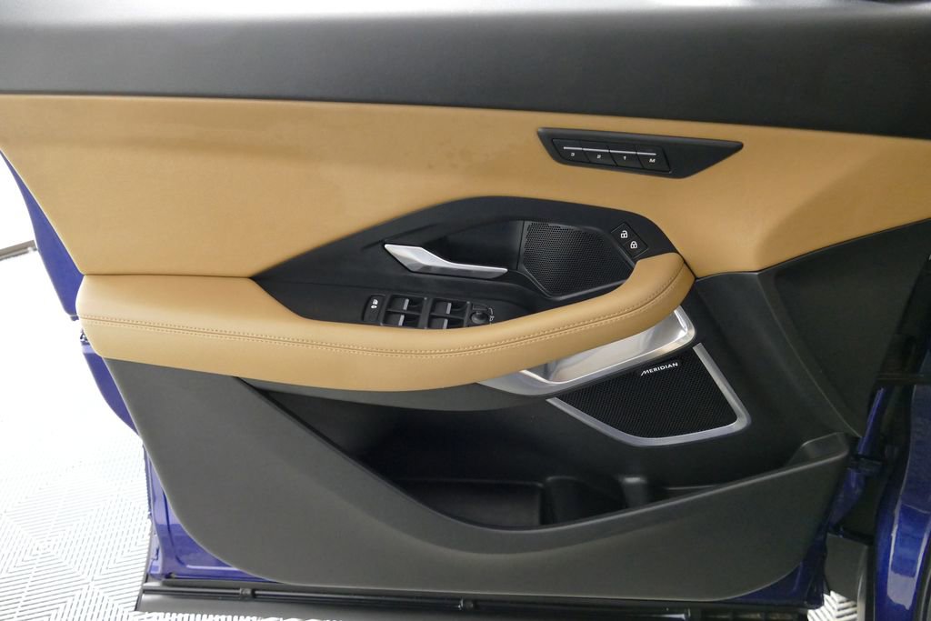 Used 2021 Jaguar E-PACE SE image 23