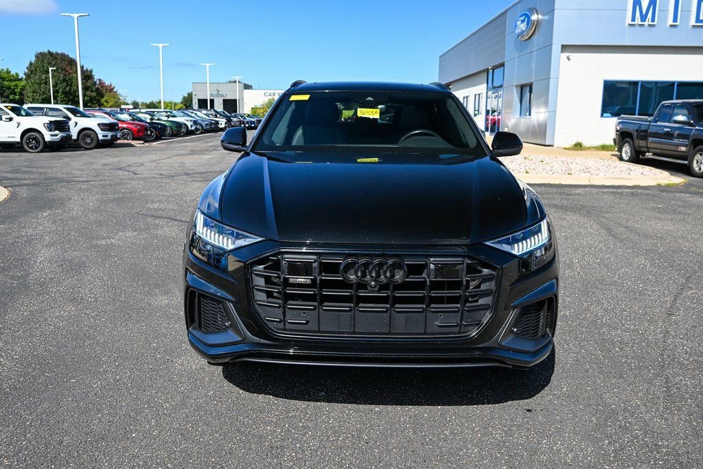 Used 2022 Audi Q8 Premium Plus image 10