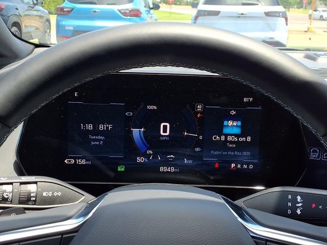 Used 2024 Chevrolet Equinox EV LT AWD/4WD image 11