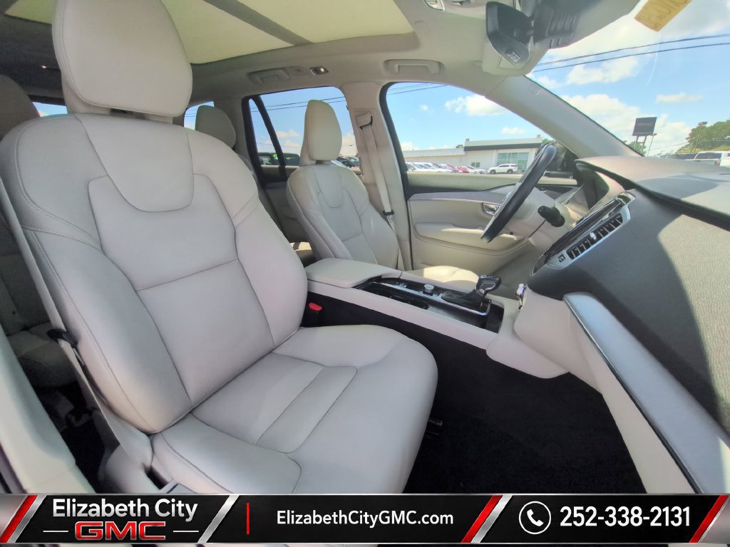 Used 2022 Volvo XC90 T5 Momentum AWD/4WD image 22