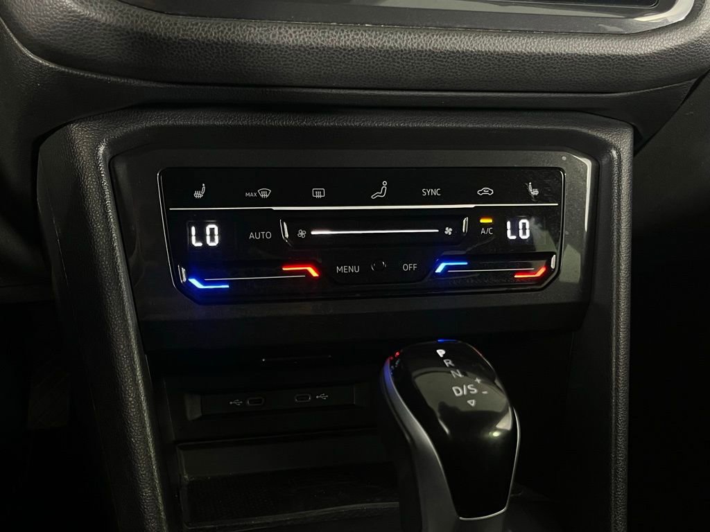 Used 2024 Volkswagen Tiguan Wolfsburg Edition image 18