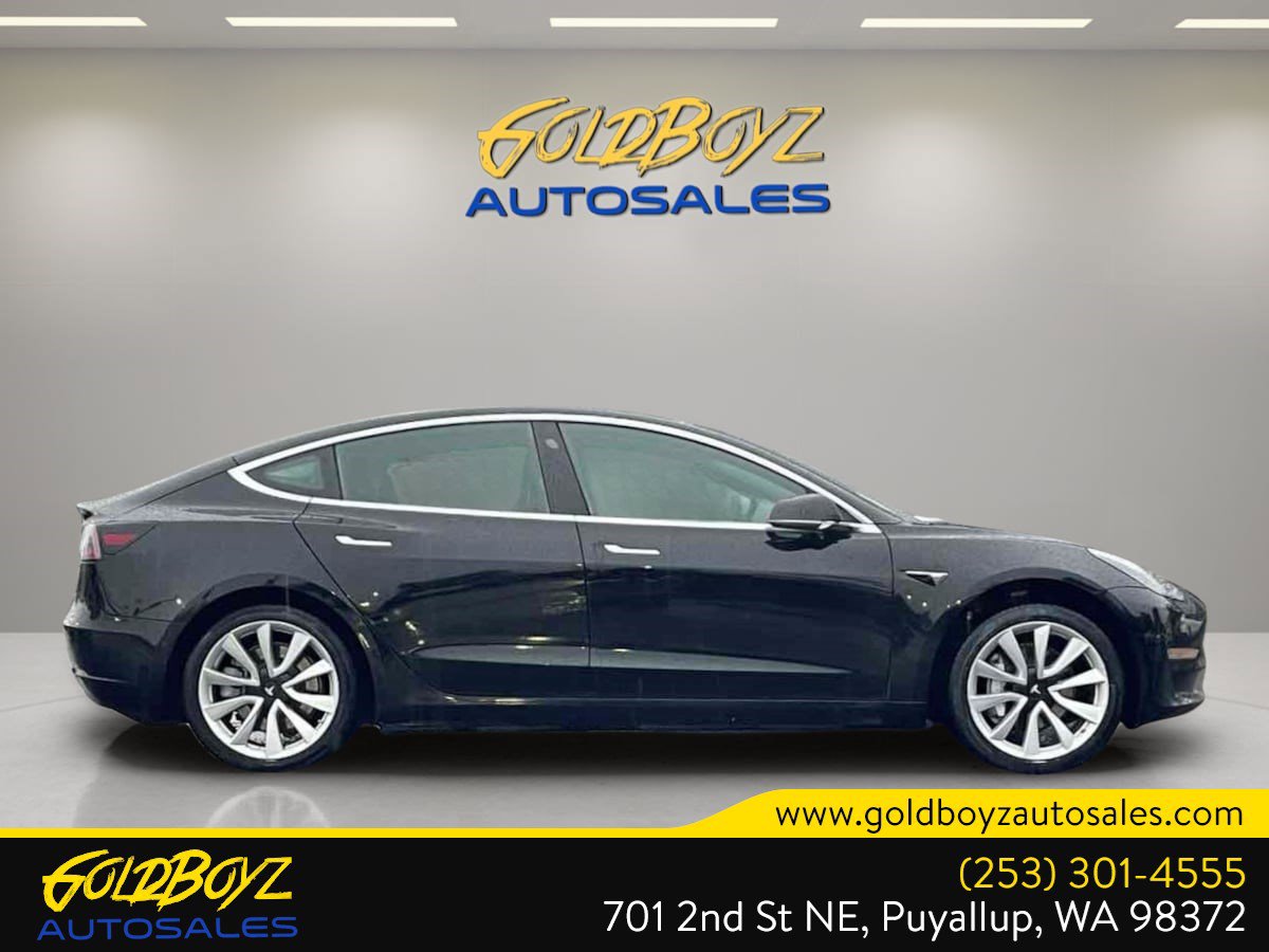 Used 2019 Tesla Model 3 Standard Range Plus image 3