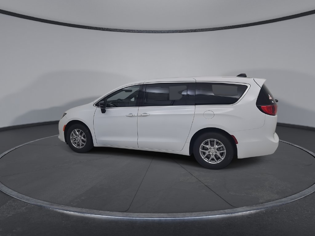 New 2027 Chrysler Pacifica LX FWD image 9