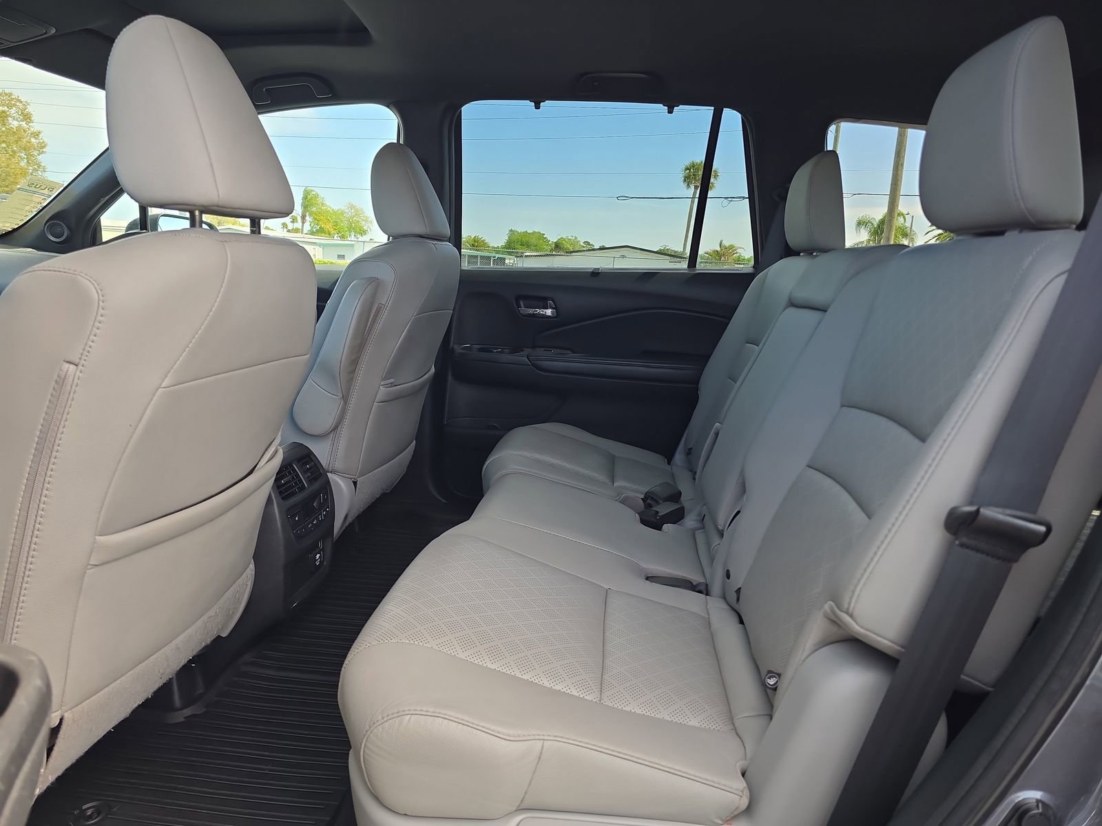 Used 2021 Honda Passport Touring image 13