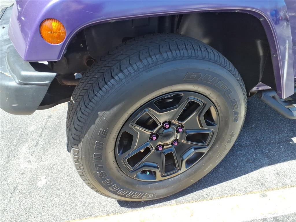 Used 2016 Jeep Wrangler Unlimited Sahara image 13