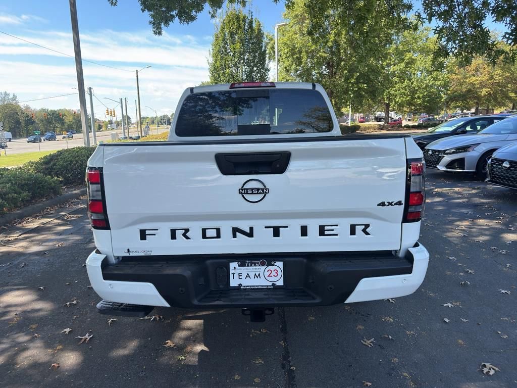 New 2026 Nissan Frontier SV image 6