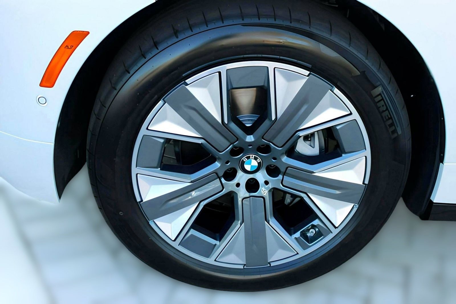 New 2026 BMW iX xDrive60 w/ Premium Package image 12