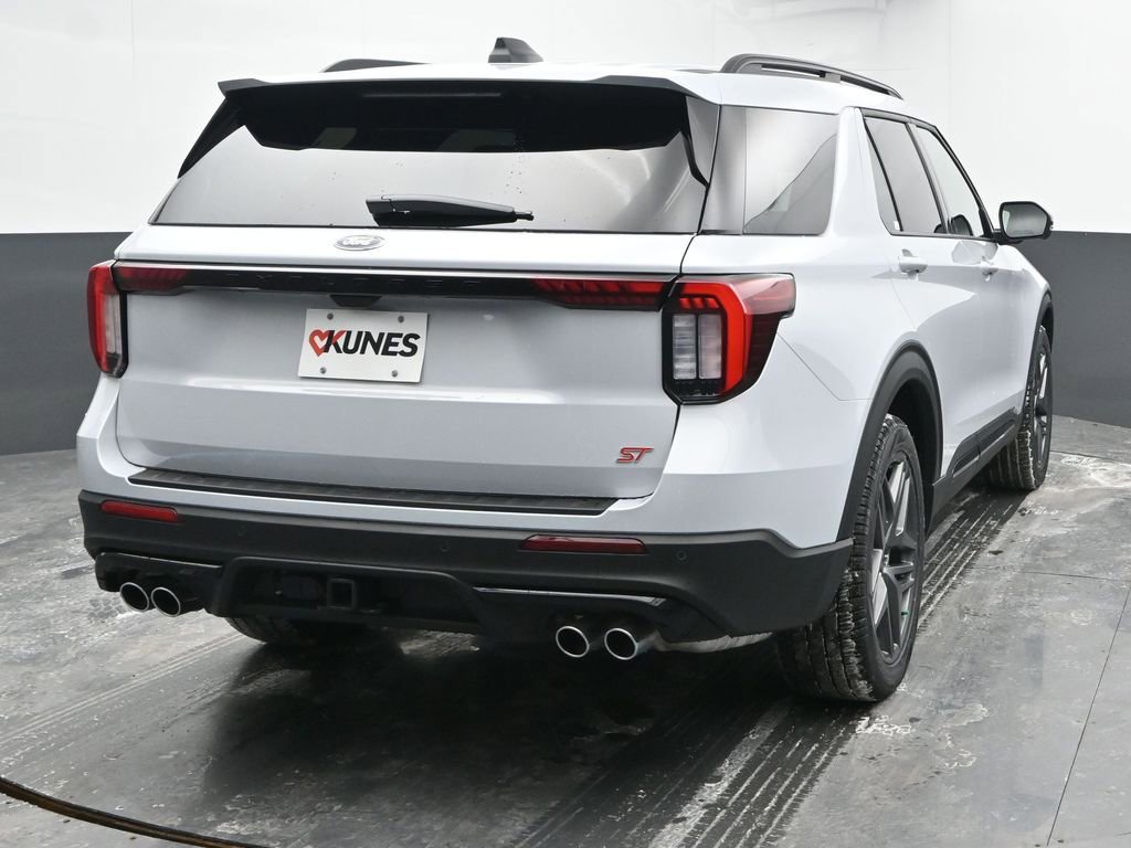 New 2026 Ford Explorer ST w/ Sun And Sound Package image 9