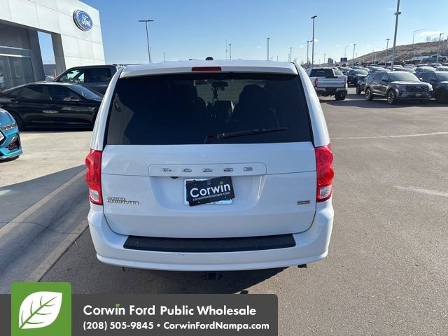 Used 2018 Dodge Grand Caravan SE image 10
