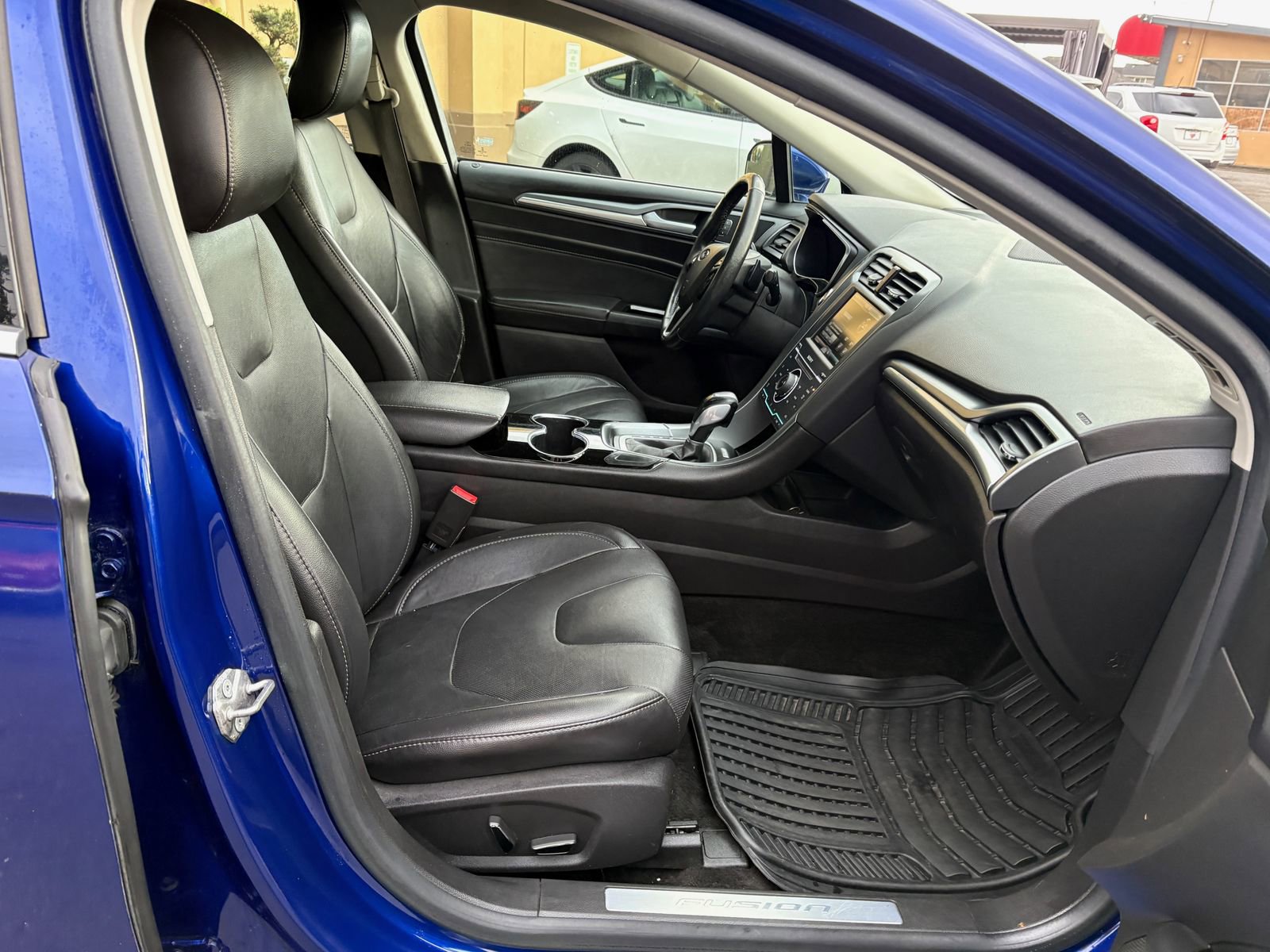 Used 2014 Ford Fusion Titanium FWD image 21