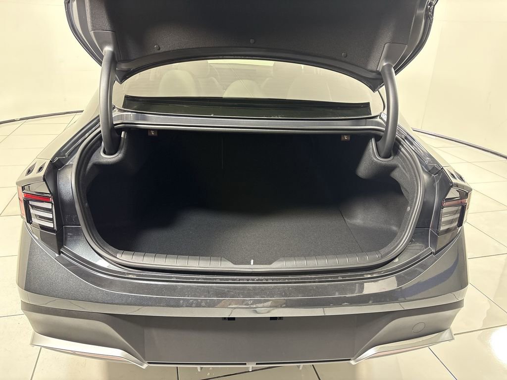 New 2026 Hyundai Sonata SE FWD image 20