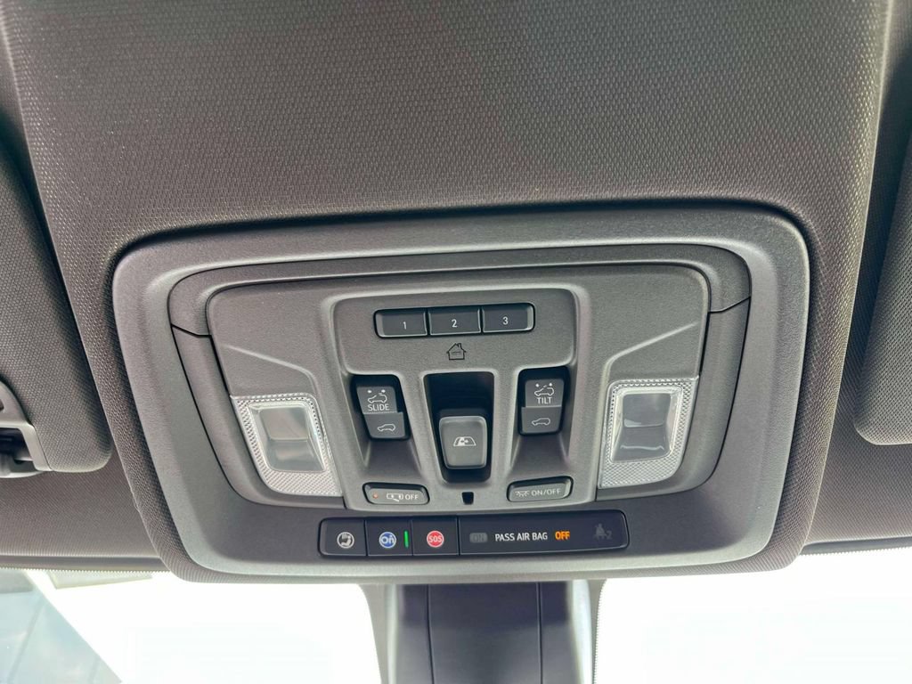 Certified 2020 GMC Sierra 1500 Denali w/ Denali Ultimate Package AWD/4WD image 34