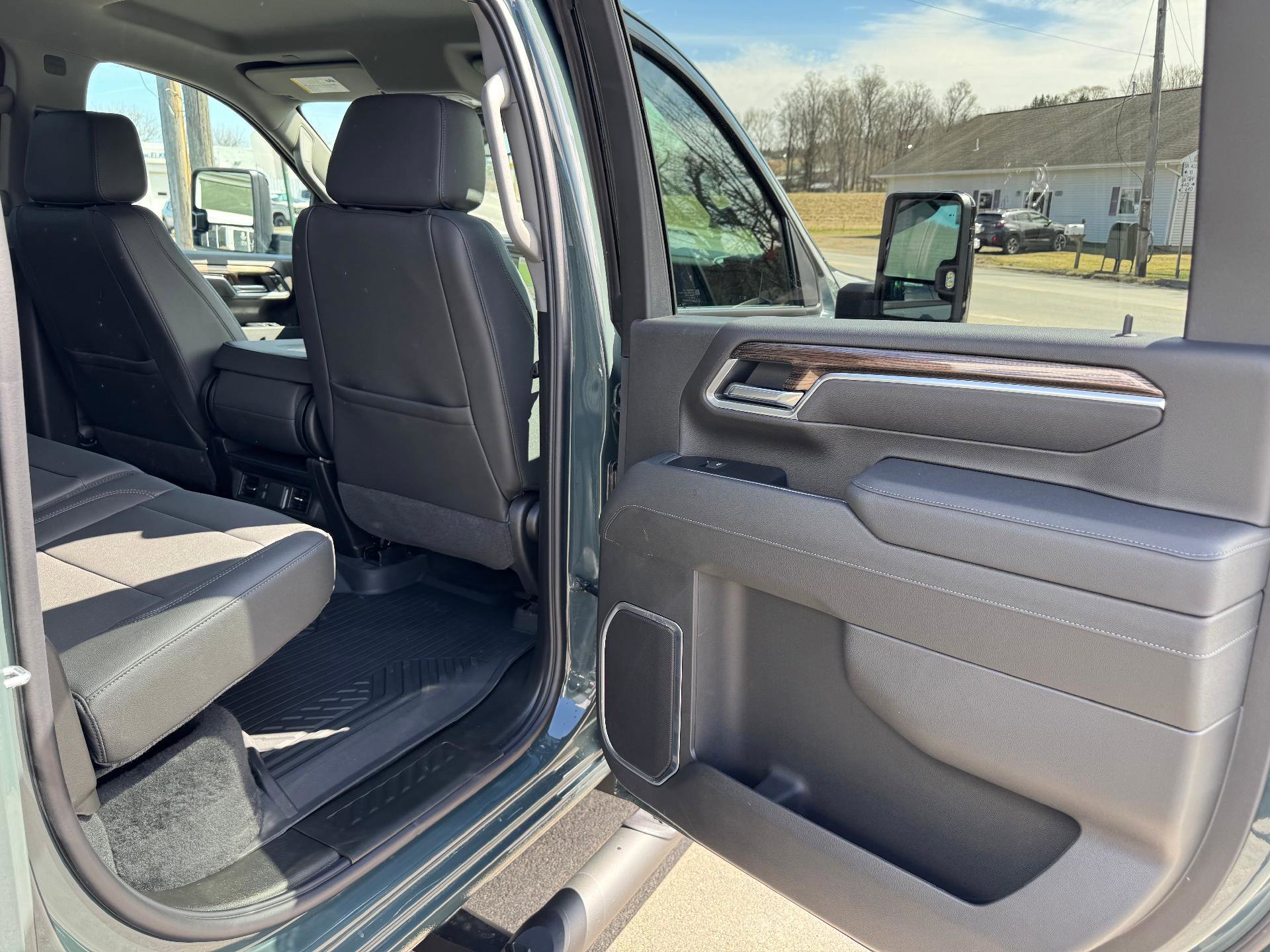 New 2026 Chevrolet Silverado 2500 LT w/ Trail Boss Package image 44