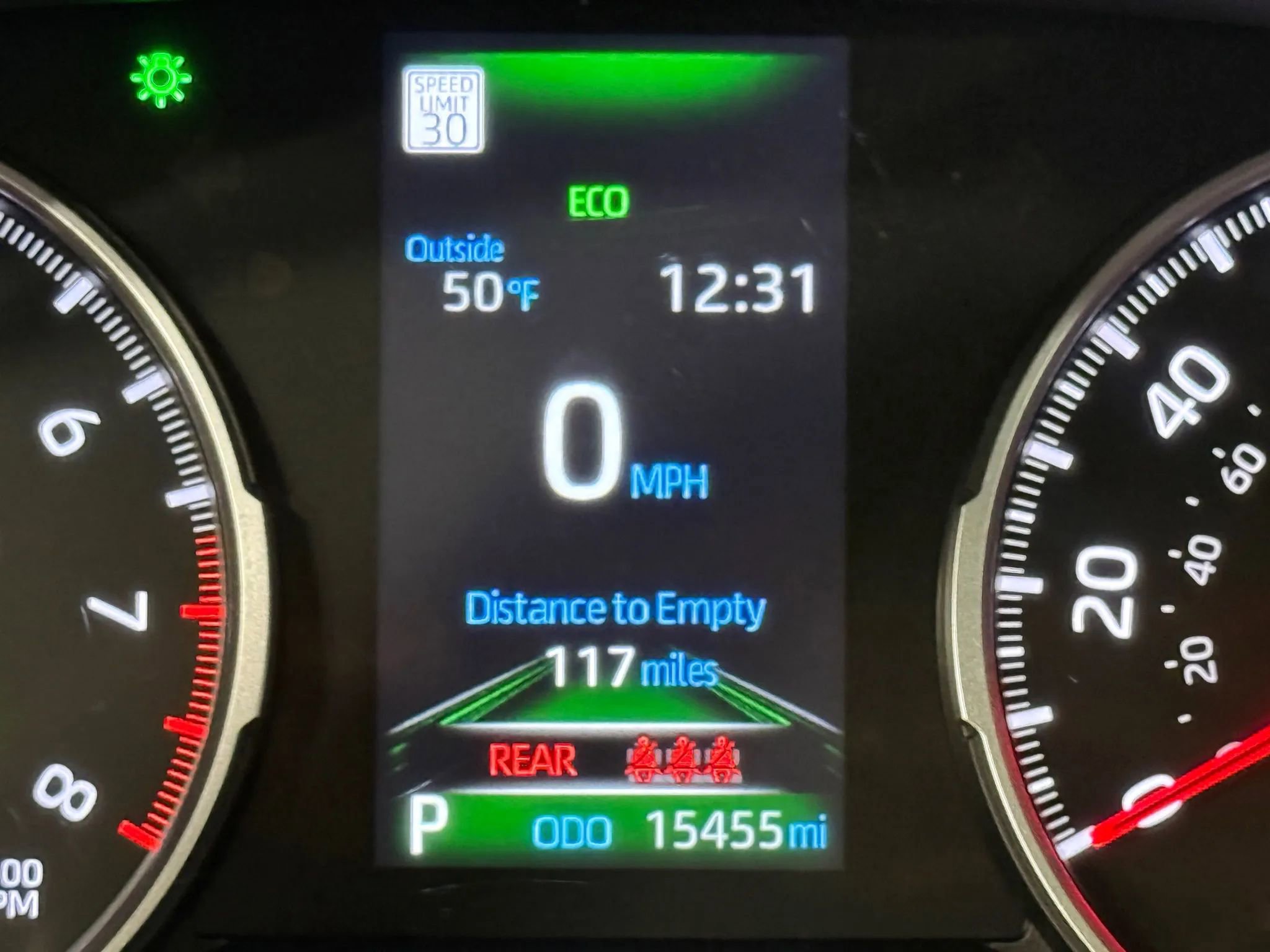 Used 2022 Toyota RAV4 XLE w/ Convenience Package image 28