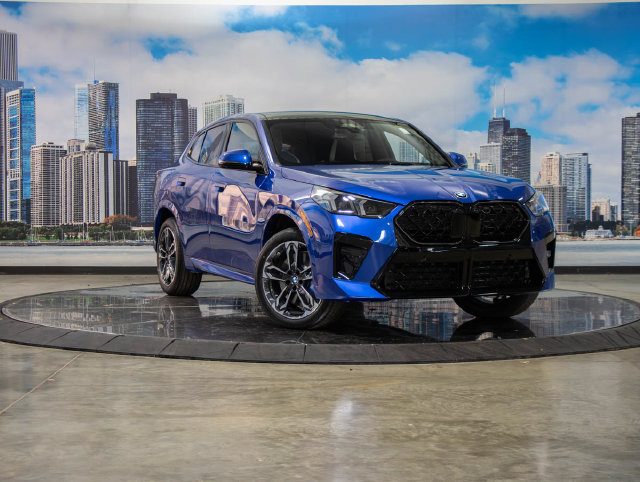 New 2027 BMW X2 xDrive28i w/ Technology Package AWD/4WD image 1
