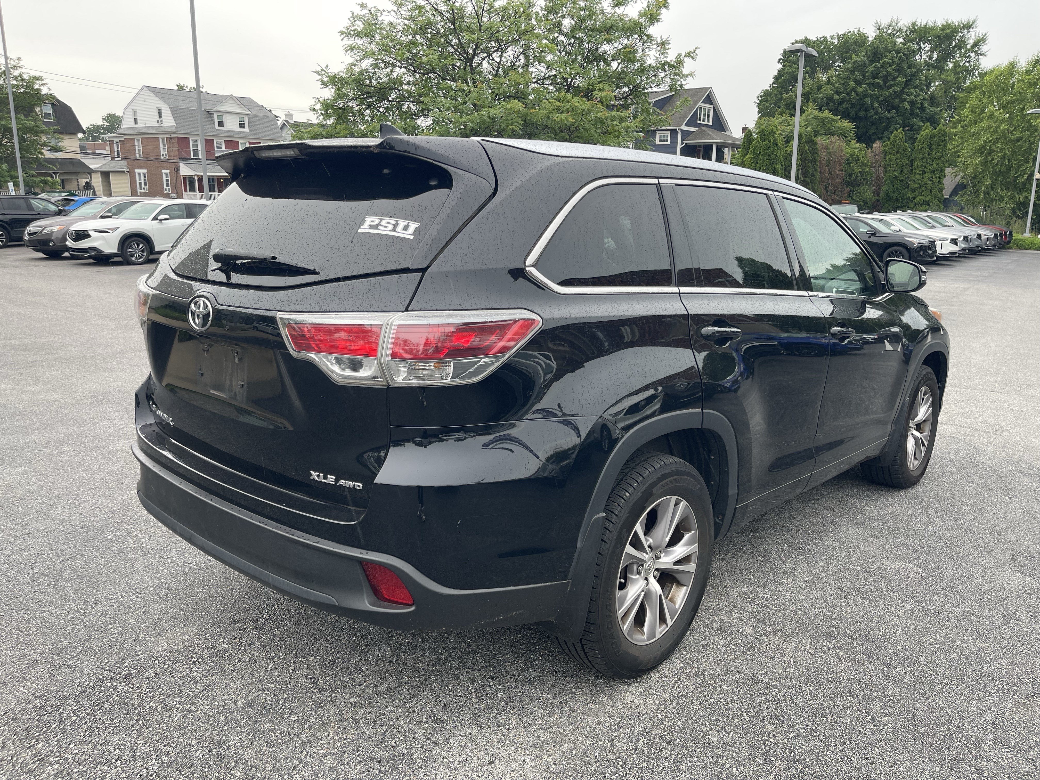 Used 2015 Toyota Highlander XLE AWD/4WD image 7