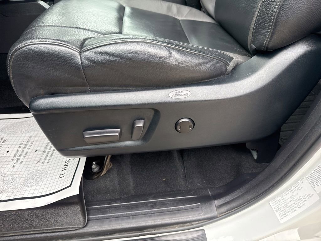Used 2018 Toyota Tundra Limited image 4