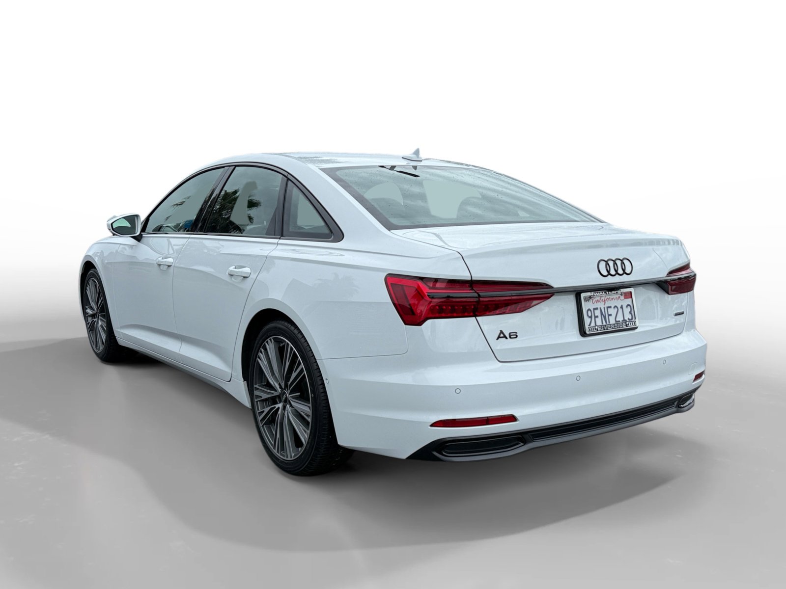 Used 2023 Audi A6 Premium Plus w/ Premium Plus Package image 3