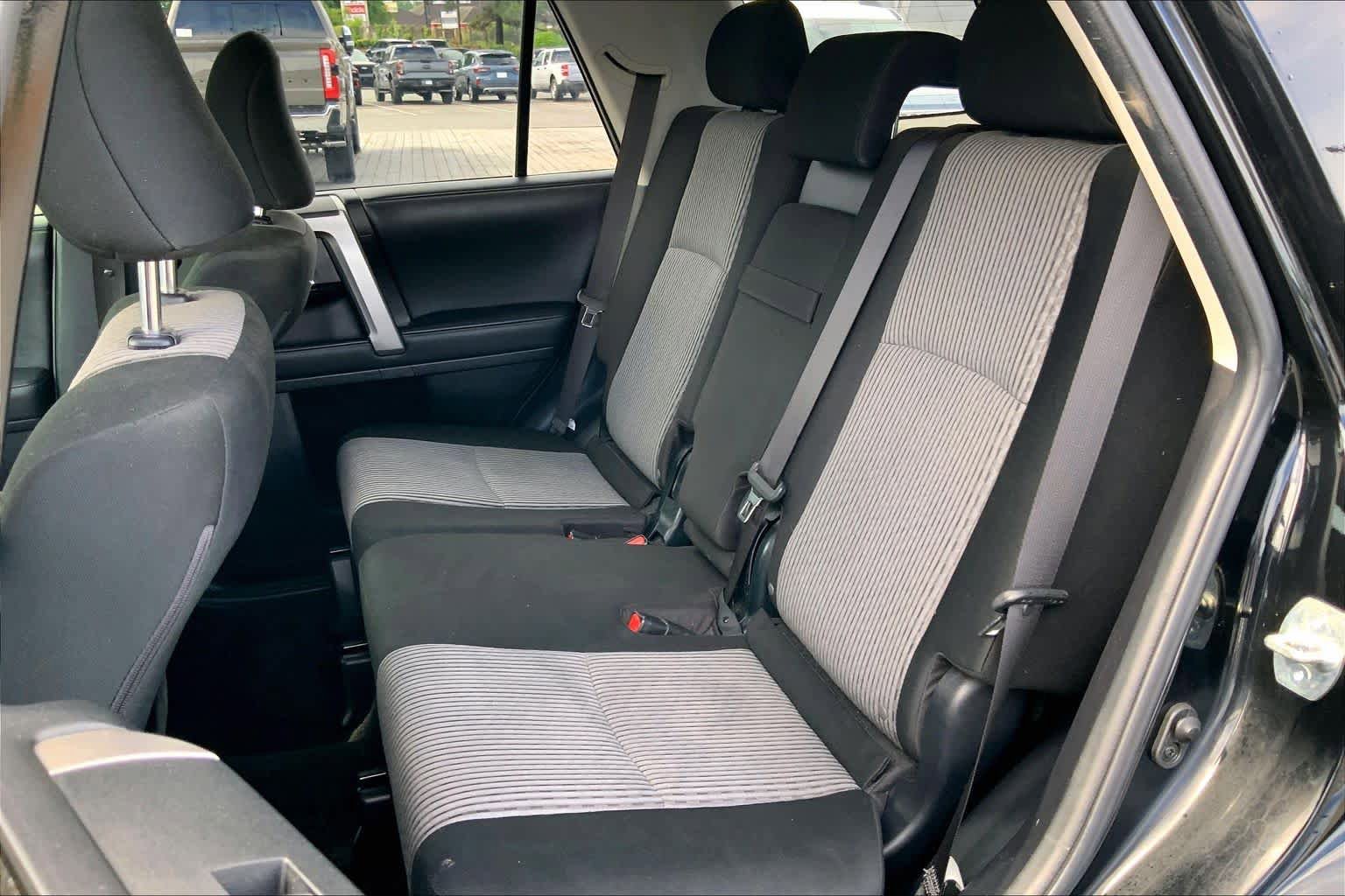 Used 2022 Toyota 4Runner SR5 RWD image 19