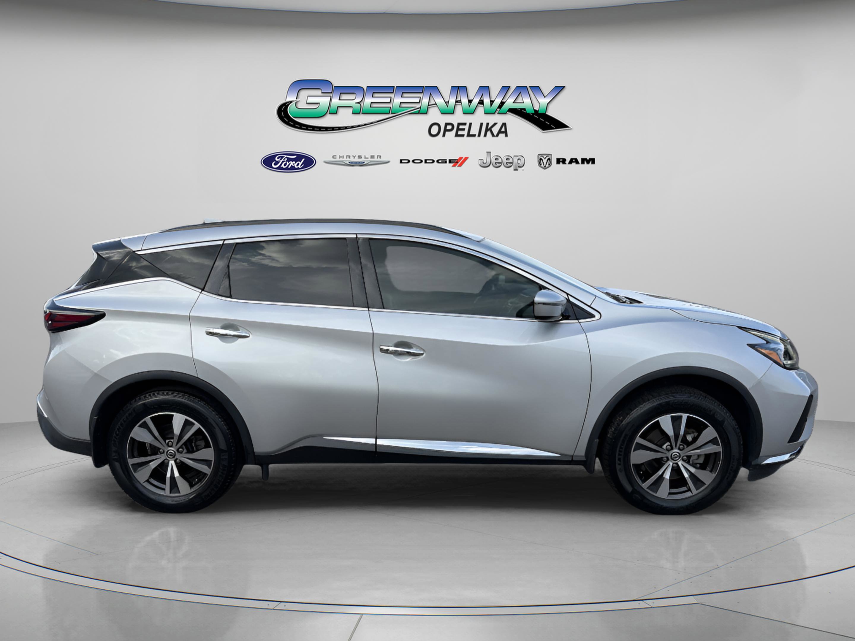 Used 2022 Nissan Murano SV w/ Cargo Package FWD image 17