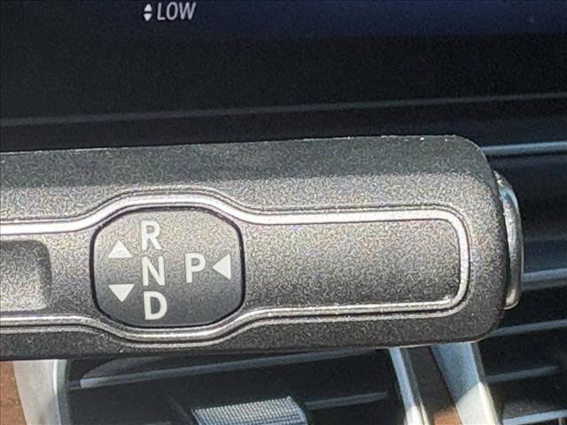 Used 2025 Mercedes-Benz GLE 350 4MATIC image 8