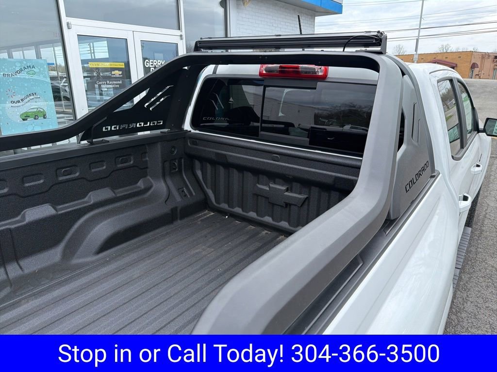 New 2026 Chevrolet Colorado Z71 w/ Midnight Edition AWD/4WD image 7