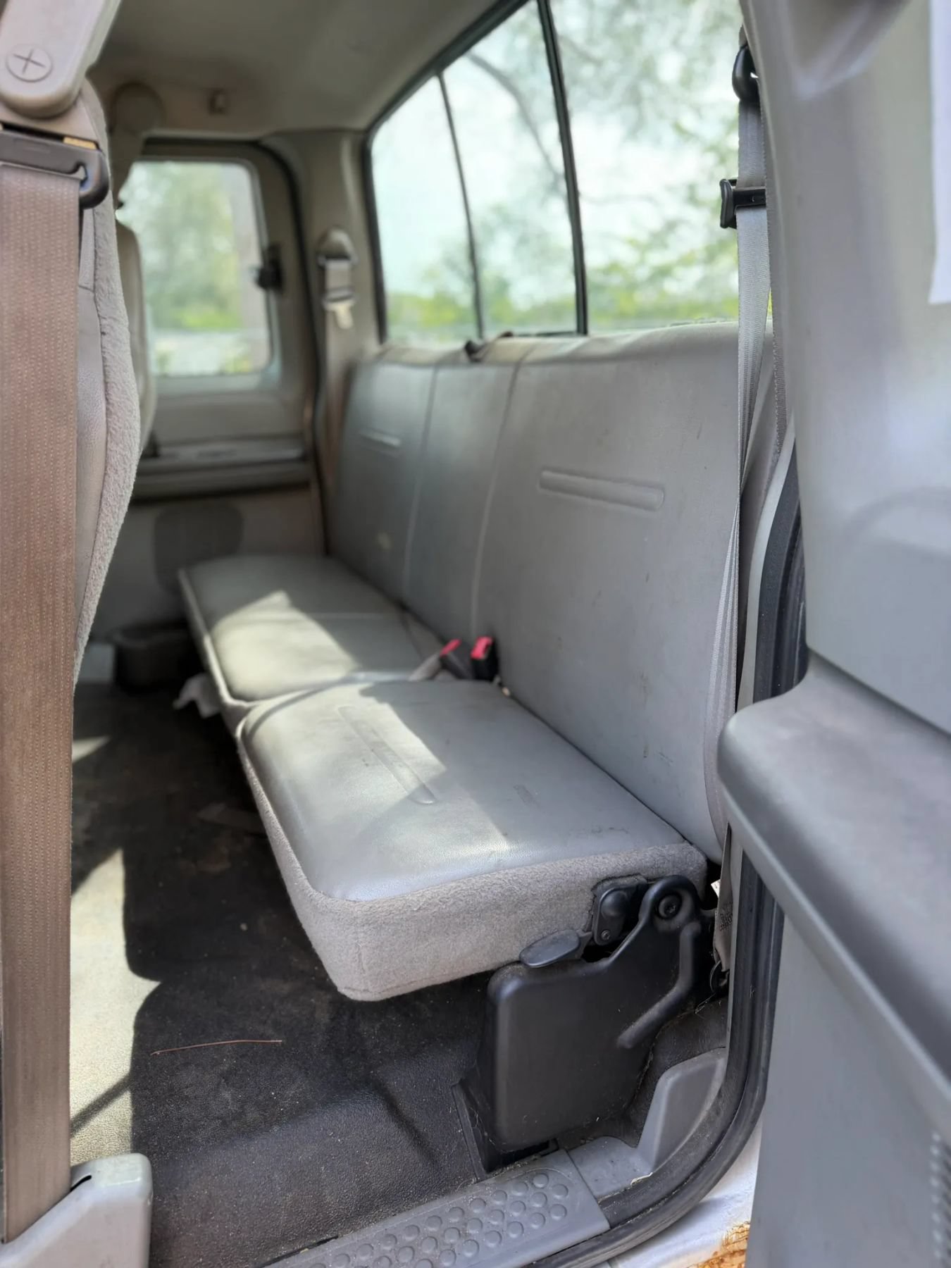 Used 2004 Ford F250 XLT AWD/4WD image 11