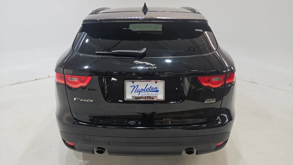 Used 2020 Jaguar F-PACE Premium image 6