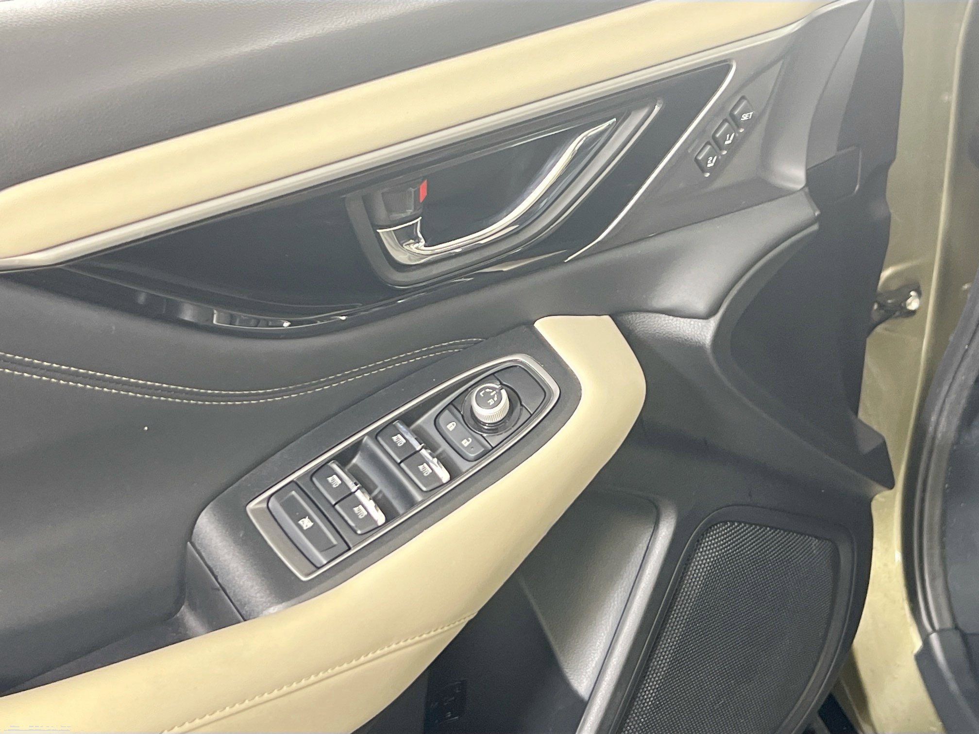 Used 2022 Subaru Outback Limited AWD/4WD image 18
