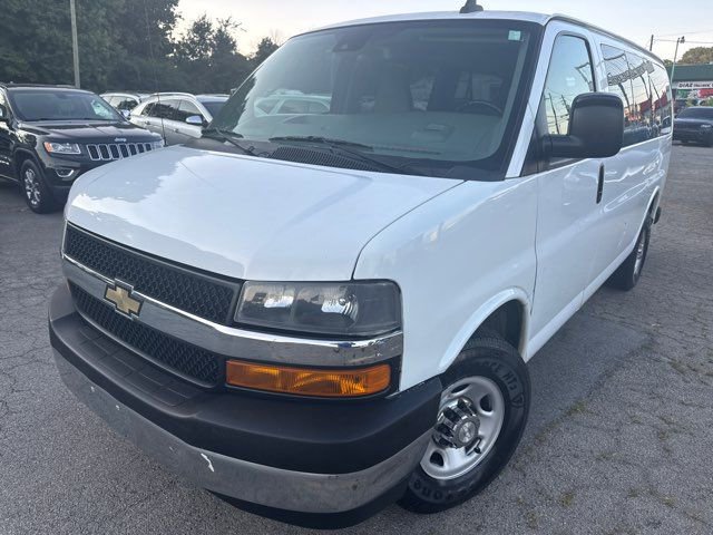 Used 2019 Chevrolet Express 3500 LT w/ LT Preferred Equipment Group image 2