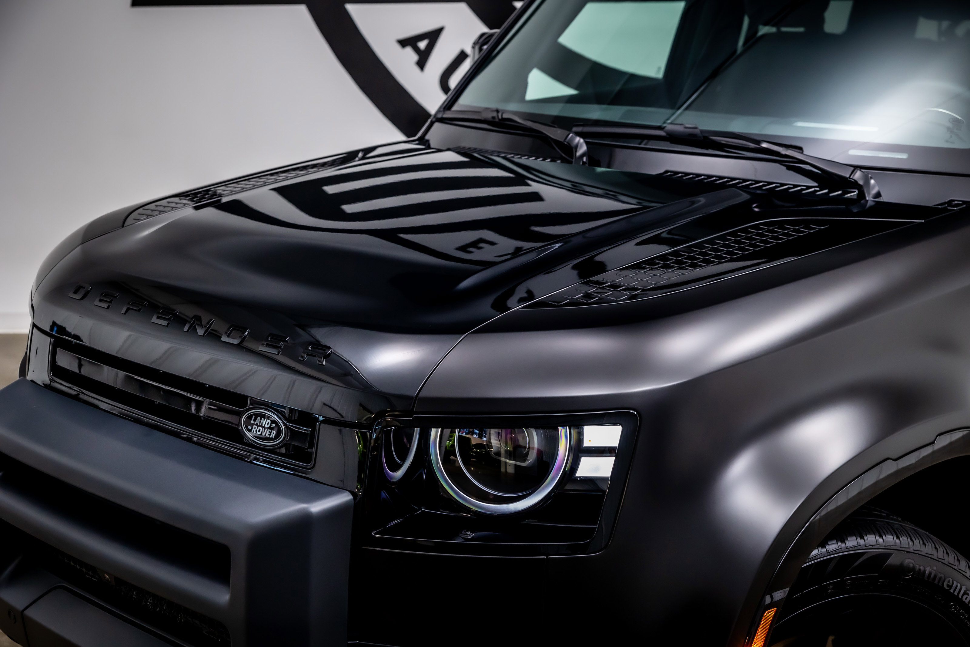 Used 2026 Land Rover Defender 130 V8 image 20