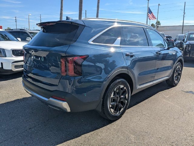 New 2026 Kia Sorento S FWD image 6