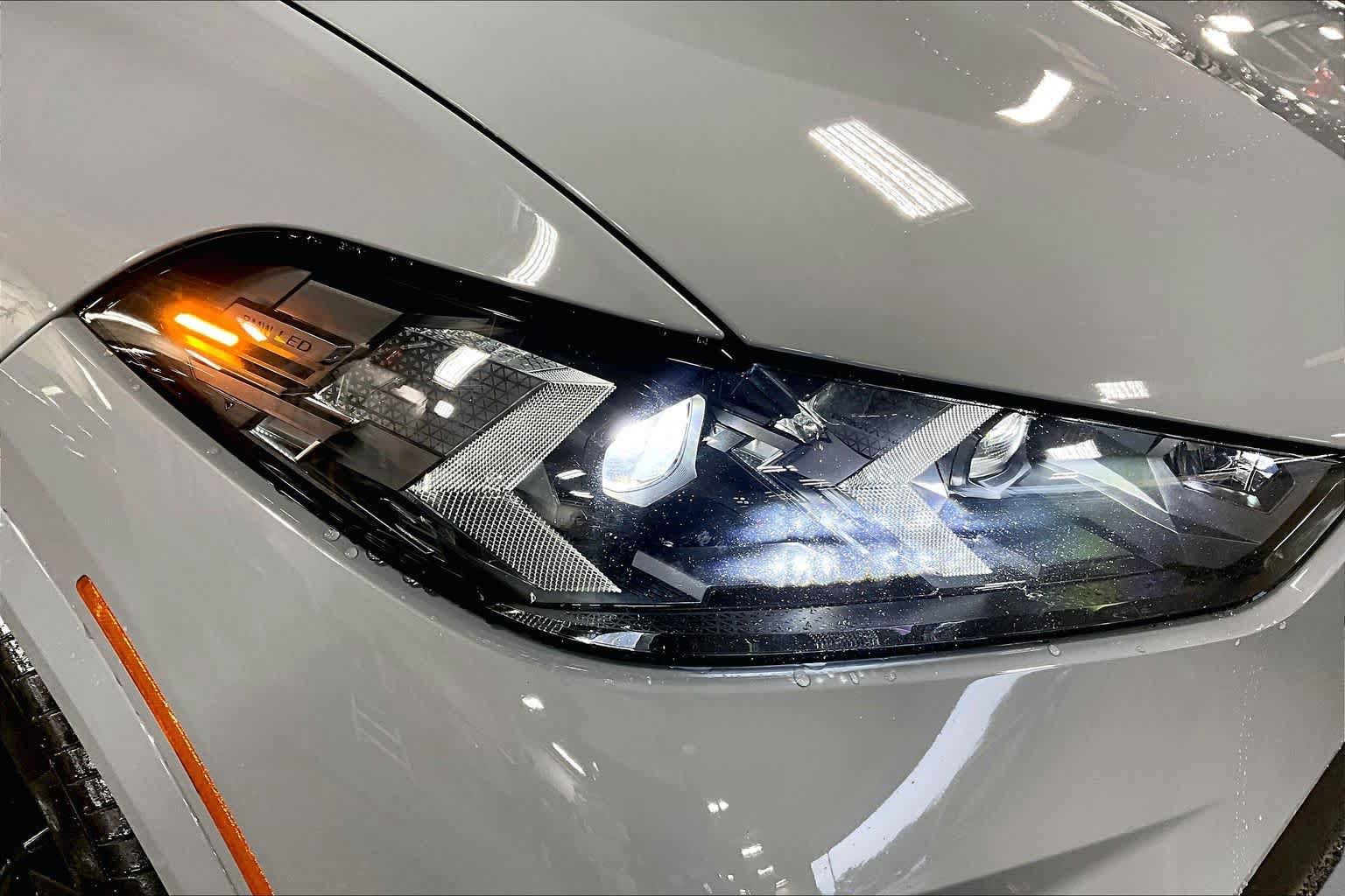 Used 2024 BMW X5 xDrive40i w/ M Sport Package AWD/4WD image 26