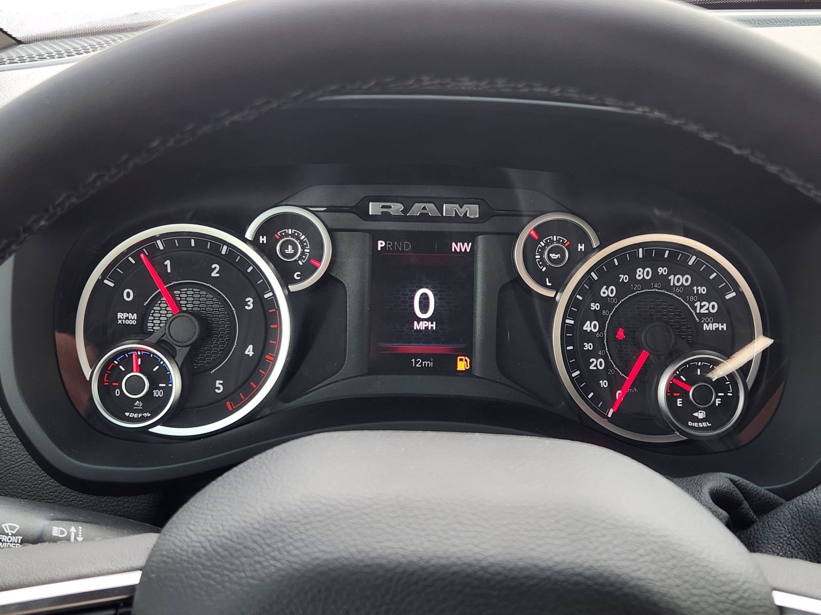 New 2027 RAM 3500 Big Horn AWD/4WD image 15