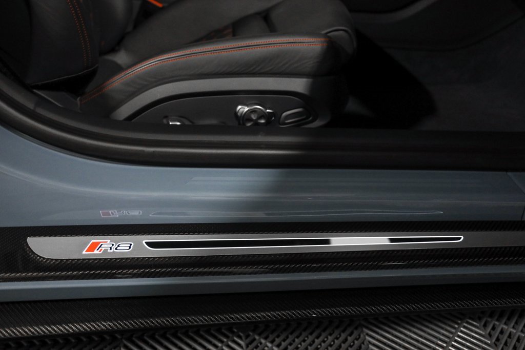 Used 2022 Audi R8 V10 performance image 21