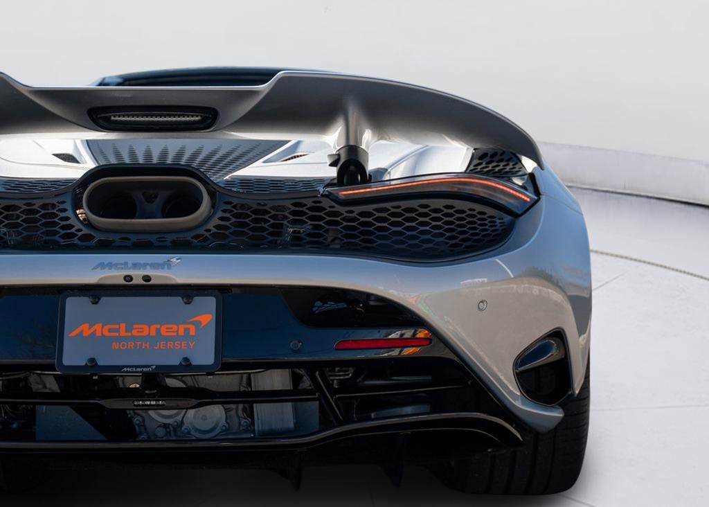 New 2025 McLaren 750S Spider image 51