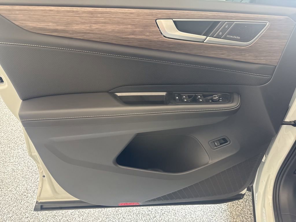 New 2026 Volkswagen Atlas SEL Premium R-Line image 13