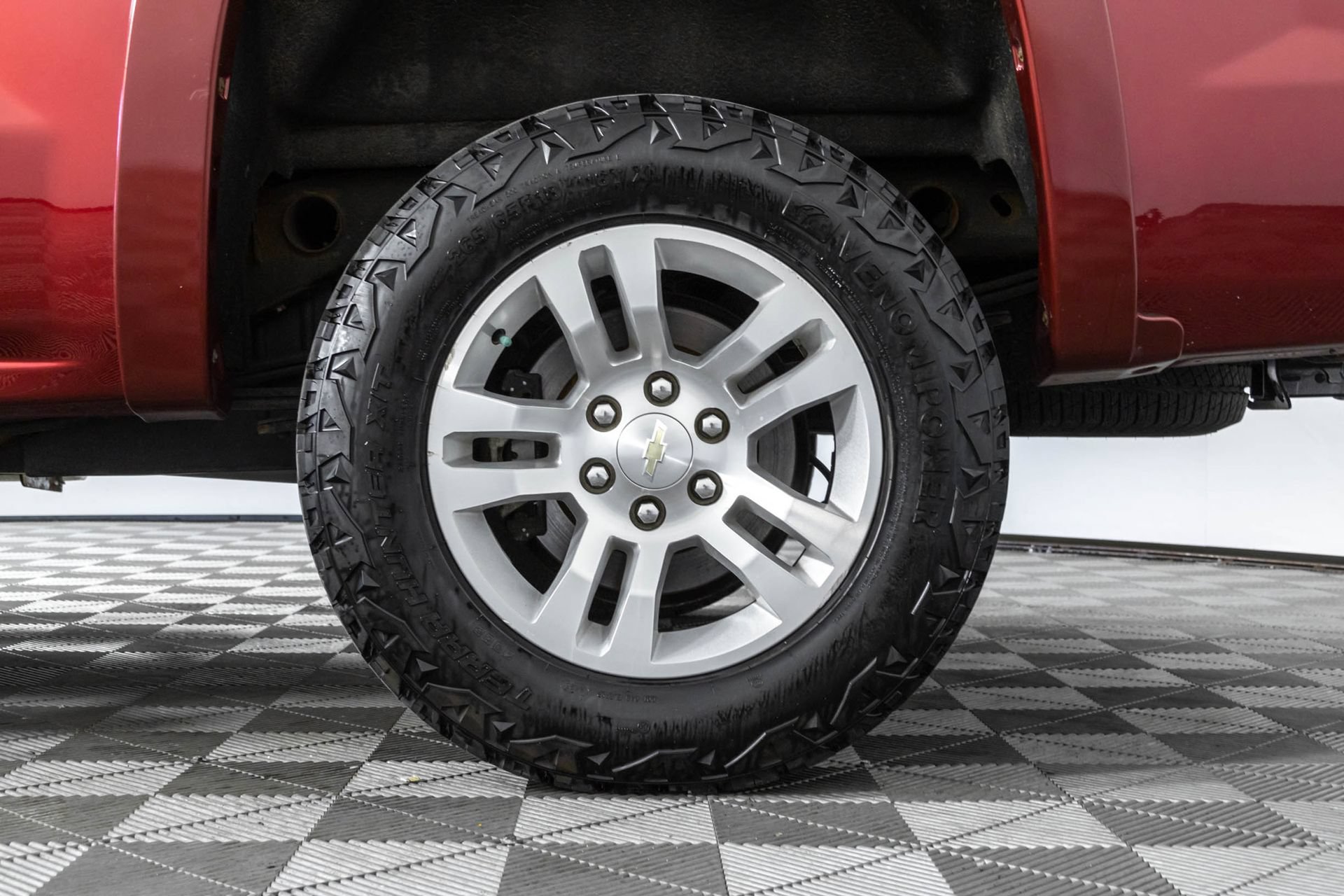 Used 2018 Chevrolet Silverado 1500 LT w/ All Star Edition AWD/4WD image 41