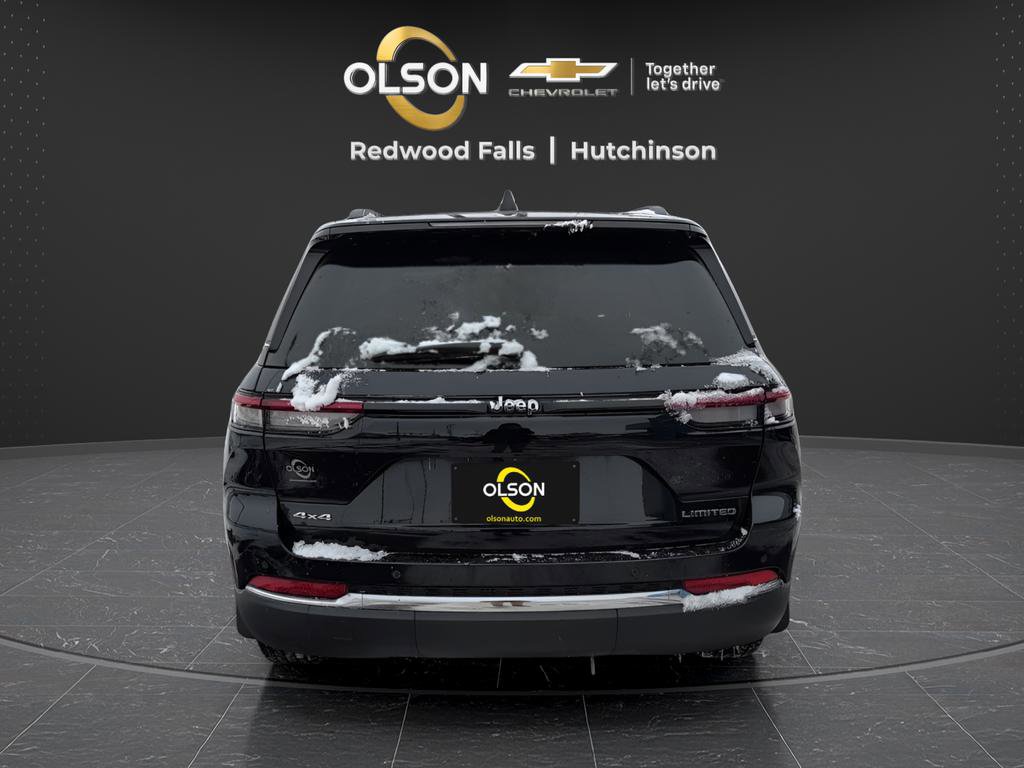 Used 2023 Jeep Grand Cherokee Limited image 4