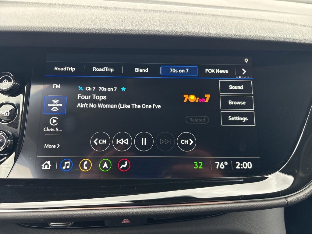 Used 2023 Buick Envision Avenir AWD/4WD image 58